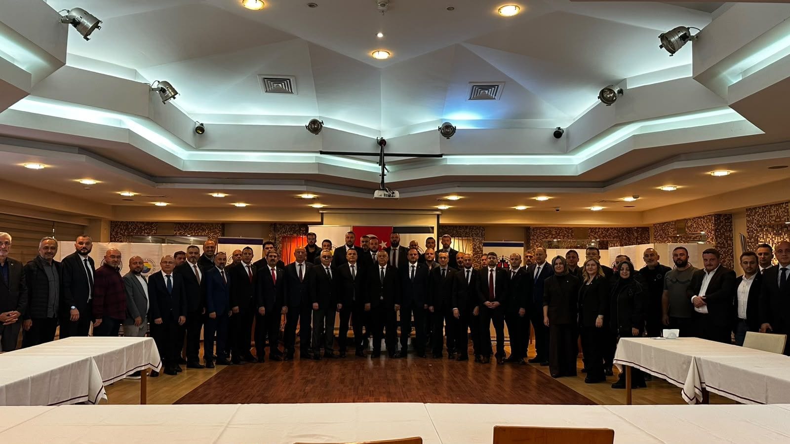 DTSO'da yeni dönem: Yönetim Kurulu Başkanlığına İshak Şengüloğlu seçildi